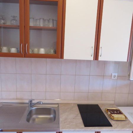 Apartment Cvita Biograd Na Moru Exterior photo