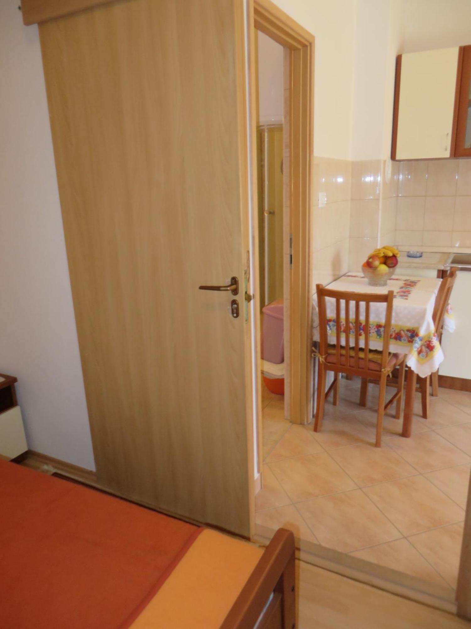 Apartment Cvita Biograd Na Moru Exterior photo