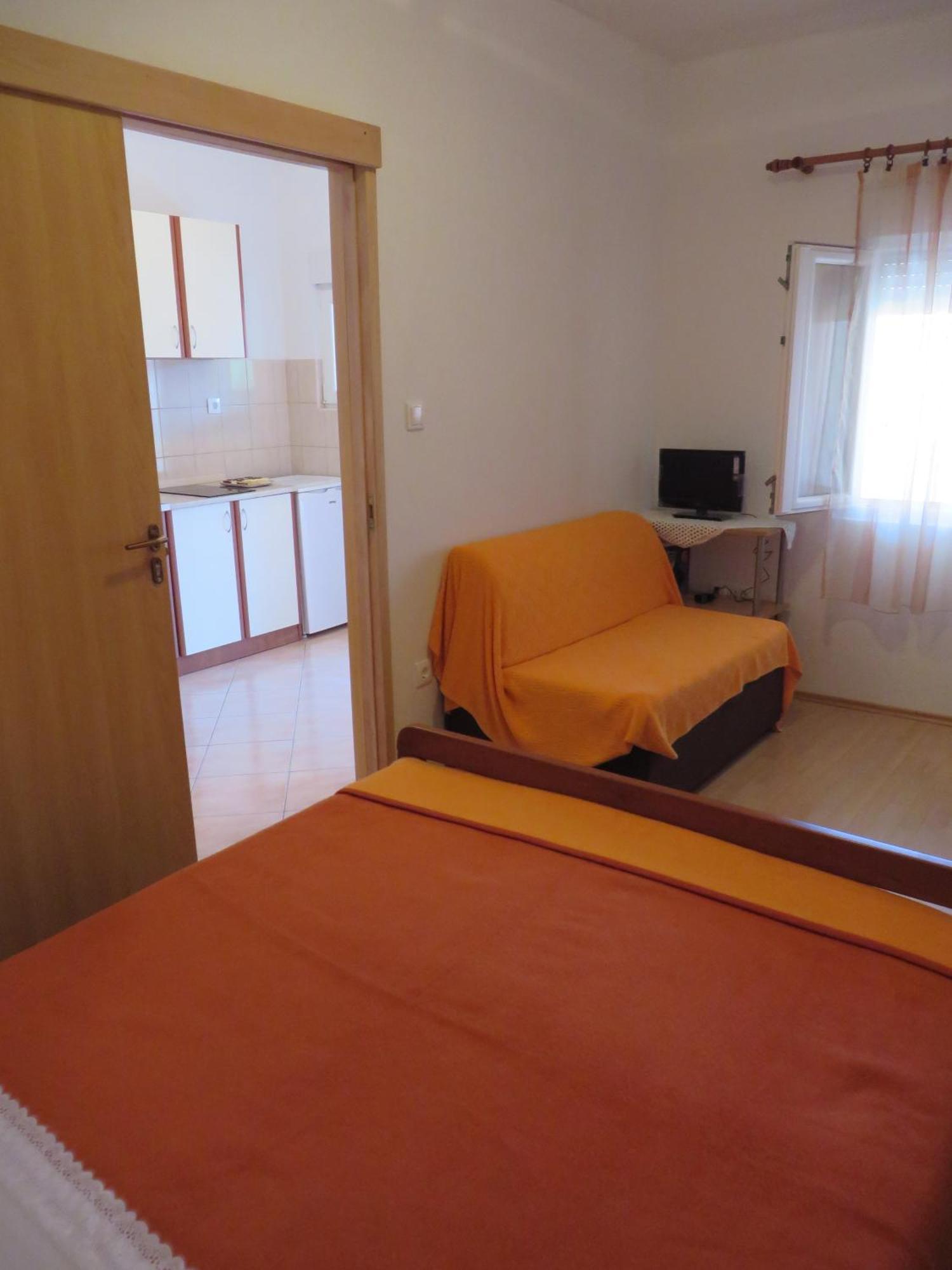 Apartment Cvita Biograd Na Moru Exterior photo