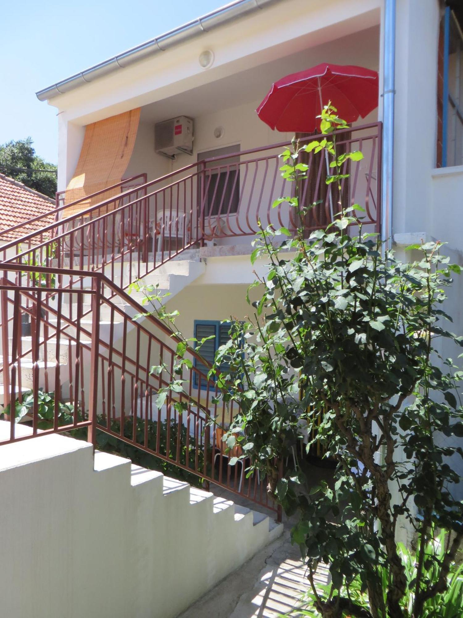 Apartment Cvita Biograd Na Moru Exterior photo