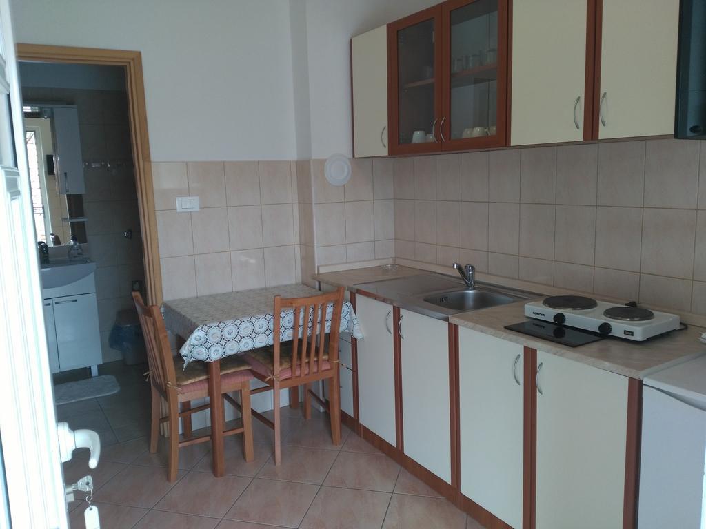Apartment Cvita Biograd Na Moru Exterior photo