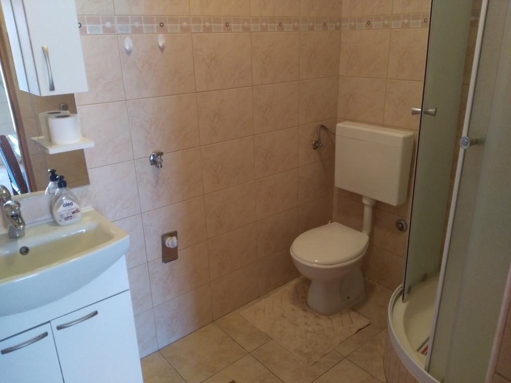 Apartment Cvita Biograd Na Moru Exterior photo